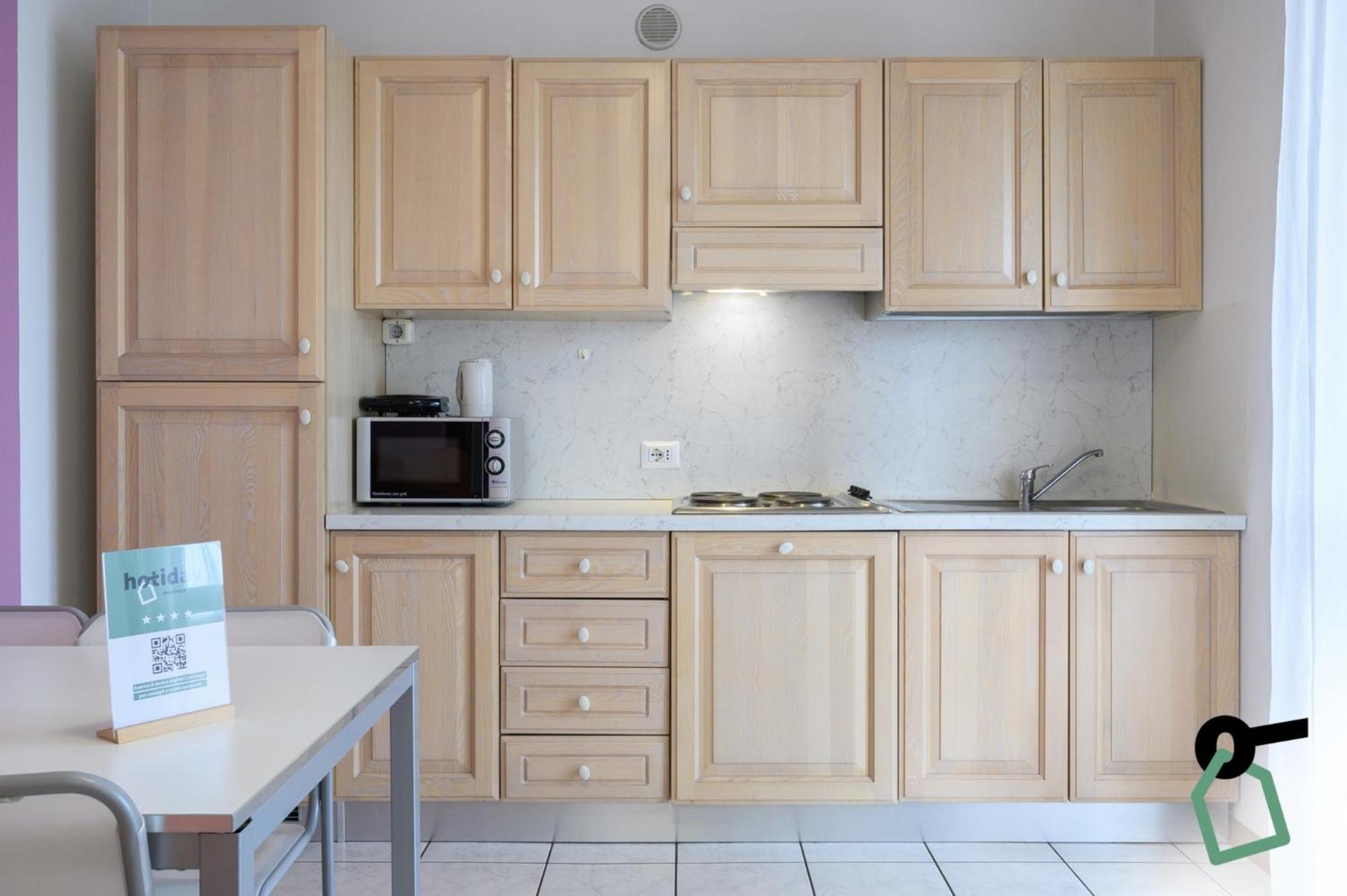 Hotiday Residence Garda Πεσκιέρα ντελ Γκάρντα Εξωτερικό φωτογραφία